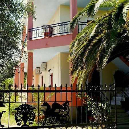 Villa Helena Kávos الغرفة الصورة